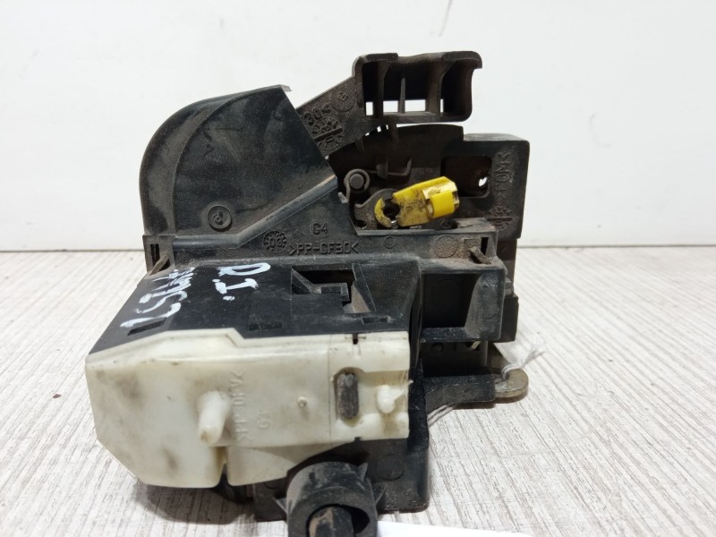 Recambio de cerradura puerta delantera izquierda para renault clio ii (bb_, cb_) 1.5 dci (b/cb07) referencia OEM IAM   