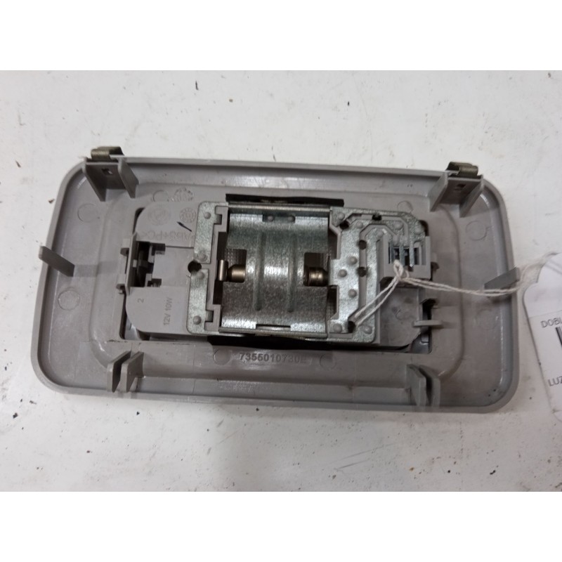 Recambio de luz interior delantera para fiat doblo cargo (263_) 1.3 d multijet referencia OEM IAM 7355010730  