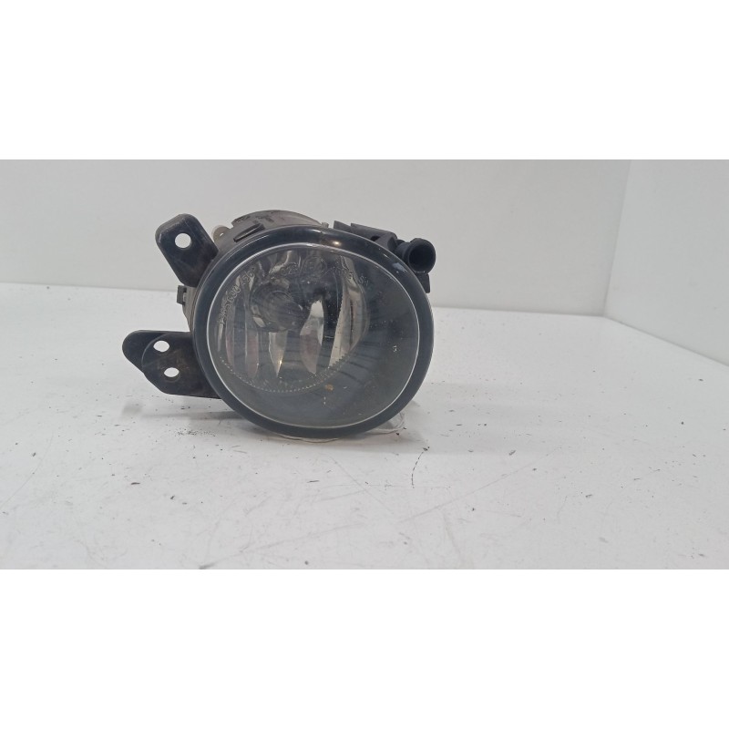 Recambio de faro antiniebla derecho para mercedes-benz clase a (w169) a 170 (169.032, 169.332) referencia OEM IAM A2518200856  