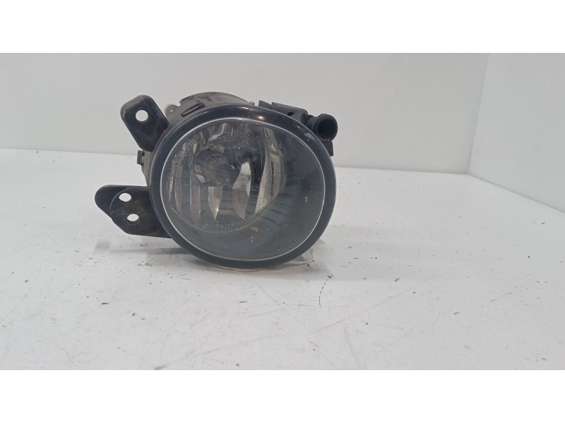 Recambio de faro antiniebla derecho para mercedes-benz clase a (w169) a 170 (169.032, 169.332) referencia OEM IAM A2518200856  