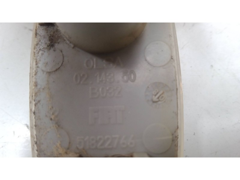 Recambio de intermitente lateral izquierdo para fiat bravo ii (198_) 1.9 d multijet (198axb1a) referencia OEM IAM   