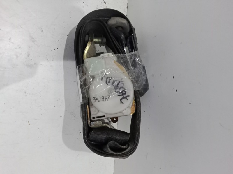 Recambio de cinturon con pretensor delantero izquierdo para honda civic vi fastback (ma, mb) 1.5 16v (mb3) referencia OEM IAM   