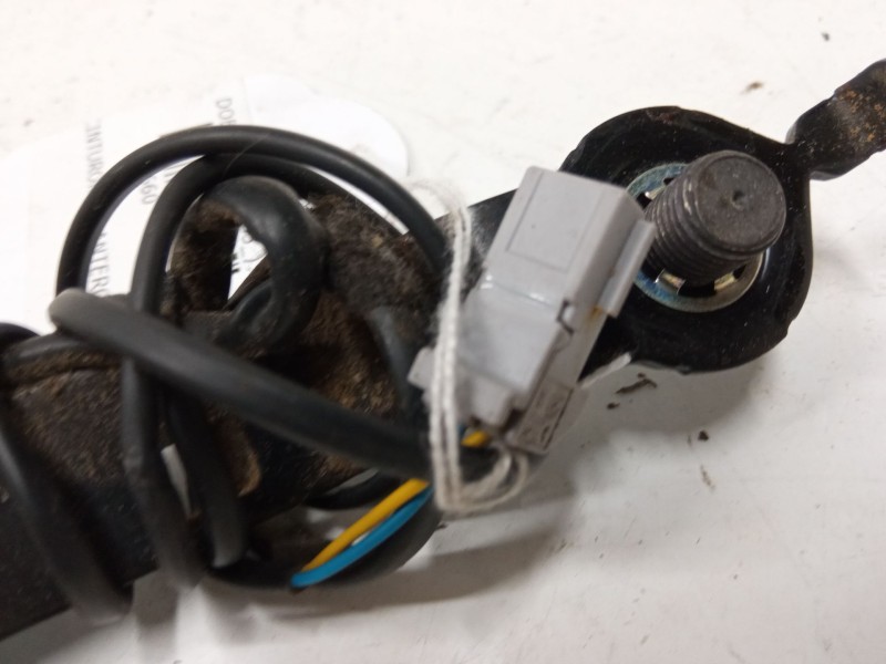 Recambio de anclaje cinturon delantero izquierdo para fiat doblo cargo (263_) 1.3 d multijet referencia OEM IAM   