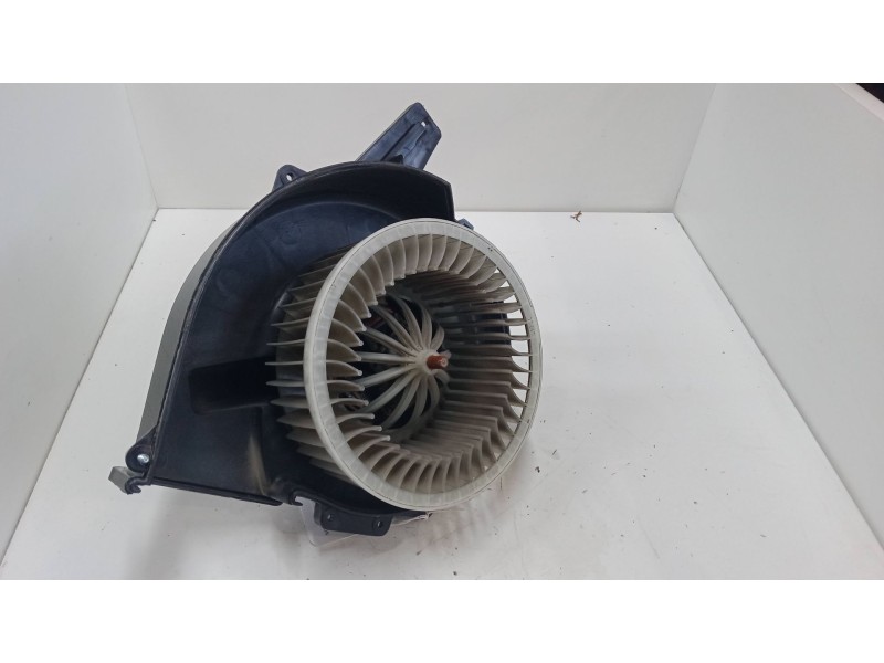 Recambio de motor calefaccion para volkswagen polo v (6r1, 6c1) 1.0 referencia OEM IAM 6r1819015  