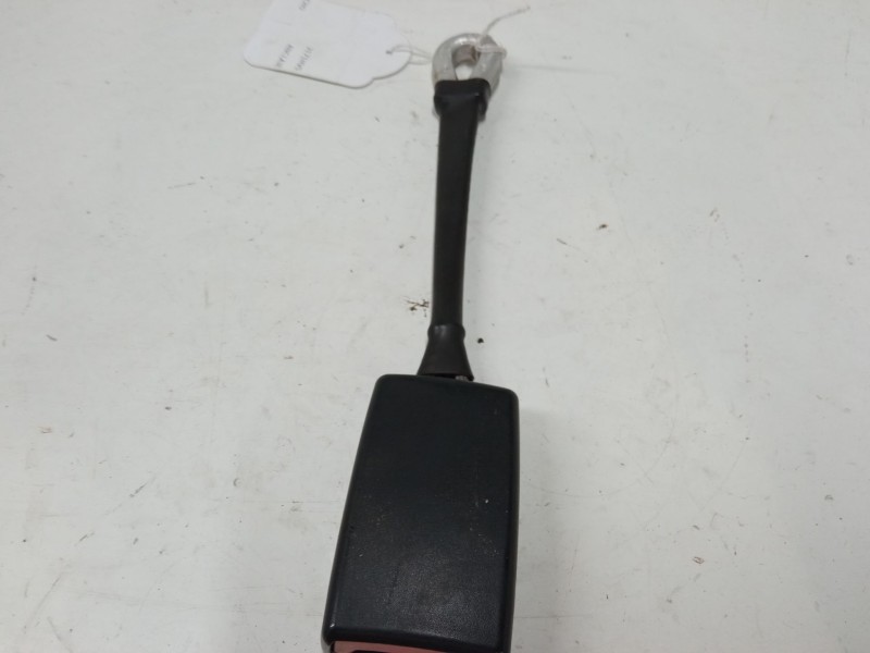 Recambio de anclaje cinturon delantero derecho para fiat doblo cargo (263_) 1.3 d multijet referencia OEM IAM   