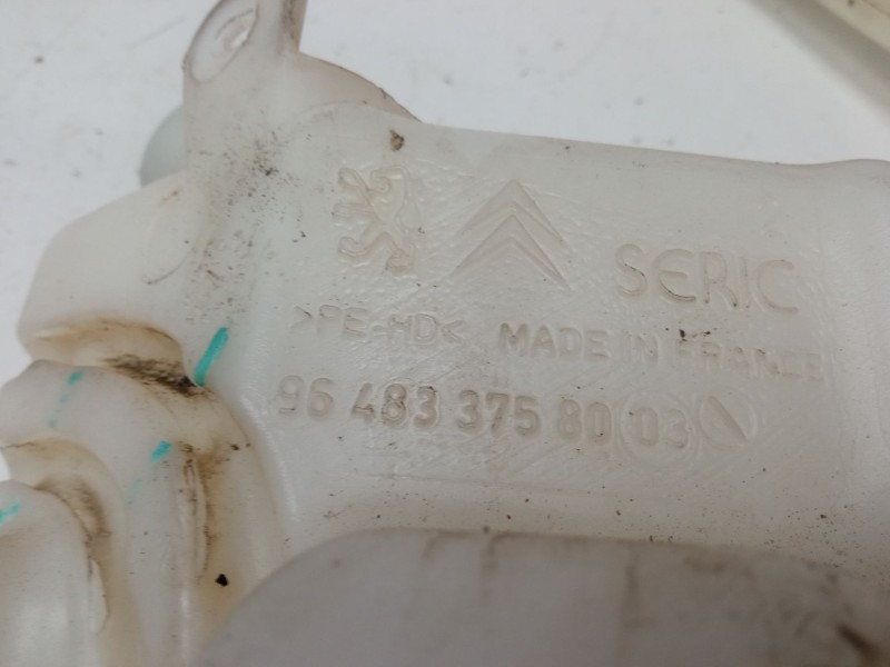 Recambio de deposito limpiaparabrisas para peugeot 1007 (km_) 1.4 hdi referencia OEM IAM   
