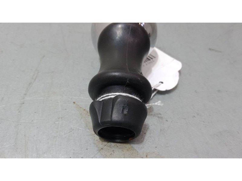 Recambio de pomo palanca cambio para peugeot 1007 (km_) 1.4 hdi referencia OEM IAM   