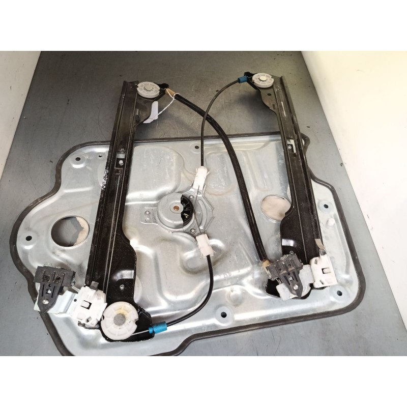 Recambio de elevalunas electrico delantero izquierdo para nissan qashqai i (j10, nj10) 1.5 dci referencia OEM IAM 80771JD000  