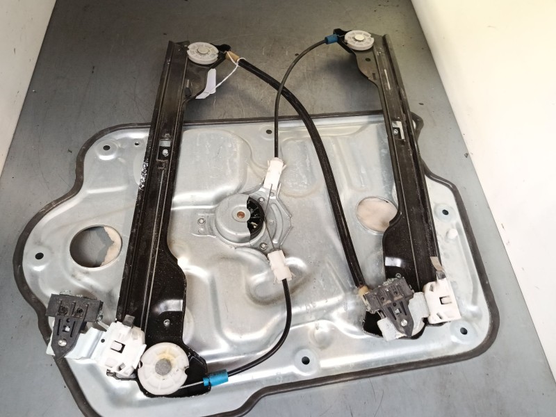 Recambio de elevalunas electrico delantero izquierdo para nissan qashqai i (j10, nj10) 1.5 dci referencia OEM IAM 80771JD000  