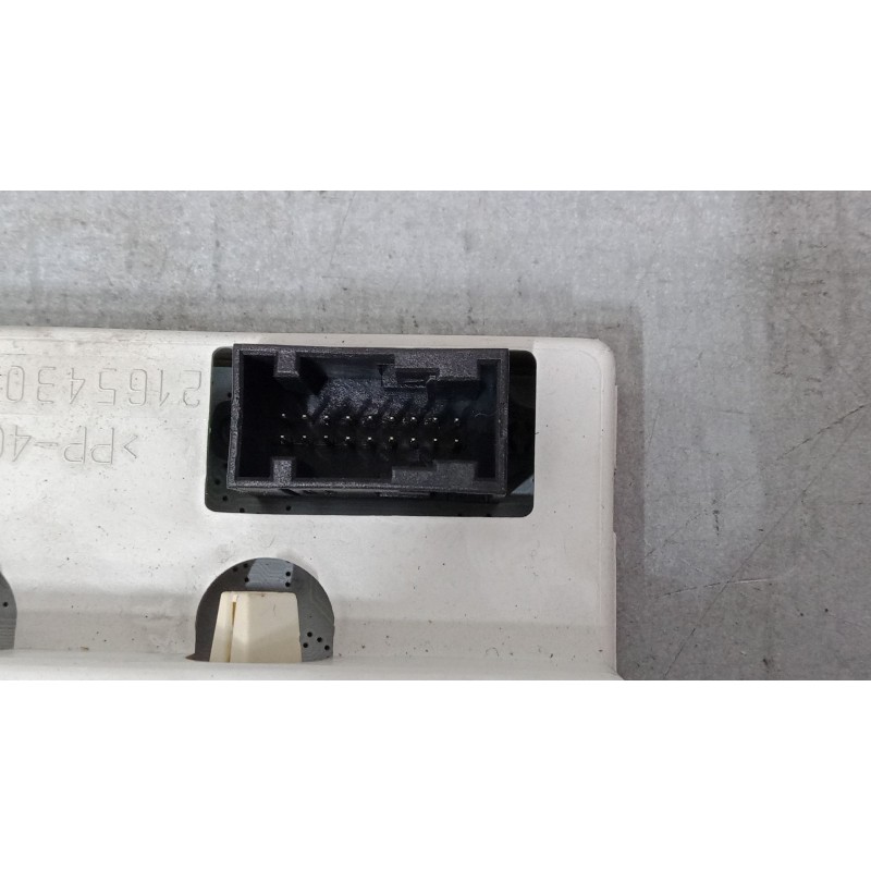 Recambio de pantalla interior reloj para peugeot 1007 (km_) 1.4 hdi referencia OEM IAM 9648634177  