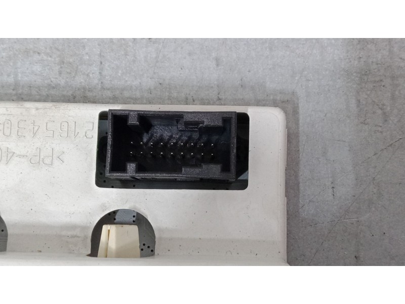 Recambio de pantalla interior reloj para peugeot 1007 (km_) 1.4 hdi referencia OEM IAM 9648634177  