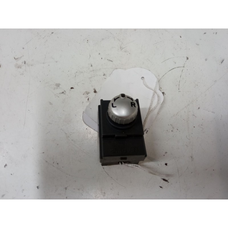 Recambio de mando retrovisor para mitsubishi colt vi (z3_a, z2_a) 1.5 di-d (z39a) referencia OEM IAM   