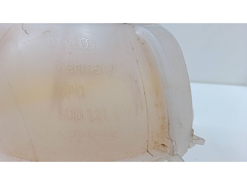 Recambio de deposito expansion para volkswagen polo v (6r1, 6c1) 1.0 referencia OEM IAM 6q0121407b  
