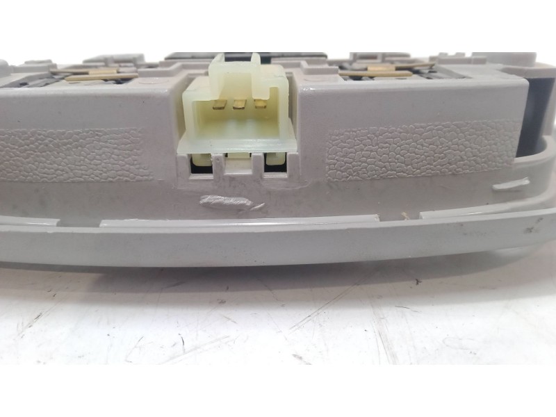 Recambio de luz interior delantera para hyundai getz (tb) 1.4 i referencia OEM IAM   