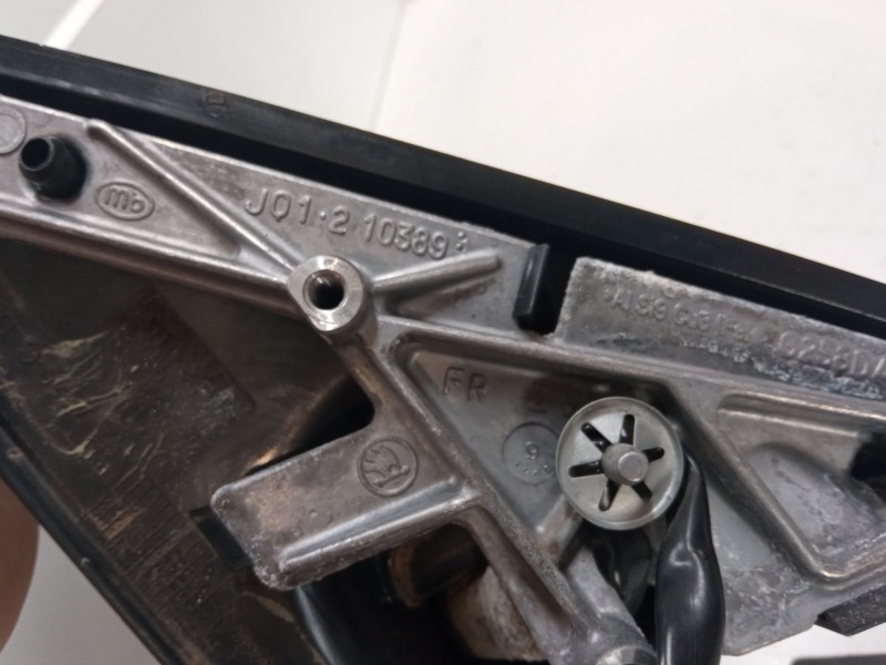 Recambio de retrovisor electrico izquierdo para skoda roomster (5j7) 1.6 referencia OEM IAM   