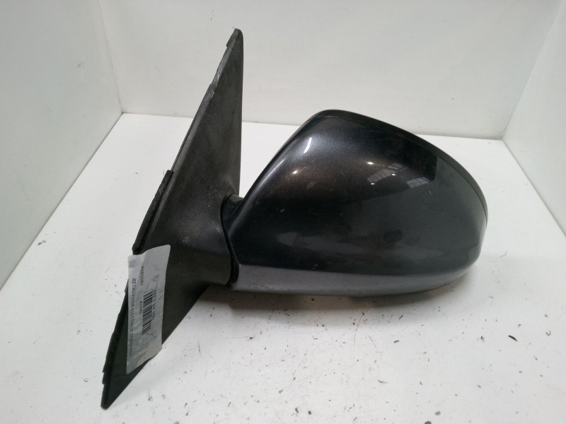 Recambio de retrovisor electrico izquierdo para kia cee´d sw (ed) 2.0 crdi 140 referencia OEM IAM   