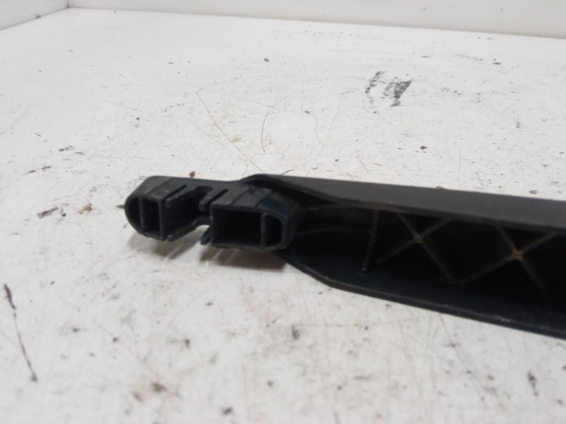 Recambio de brazo limpia trasero para nissan qashqai i (j10, nj10) 1.5 dci referencia OEM IAM   