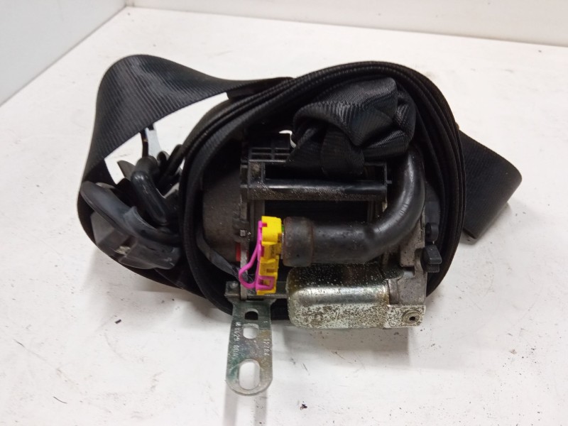 Recambio de cinturon seguridad delantero derecho para seat ibiza iii (6l1) 1.4 tdi referencia OEM IAM   