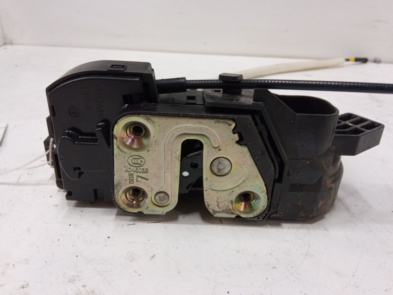 Recambio de cerradura puerta trasera izquierda para hyundai ix20 (jc) 1.4 referencia OEM IAM 814101K000  