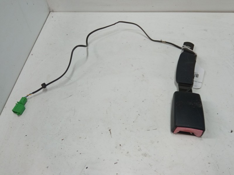 Recambio de anclaje cinturon delantero derecho para seat ibiza iv (6j5, 6p1) 1.2 tsi referencia OEM IAM   