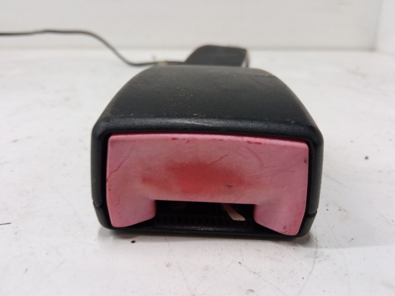 Recambio de anclaje cinturon delantero derecho para seat ibiza iv (6j5, 6p1) 1.2 tsi referencia OEM IAM   