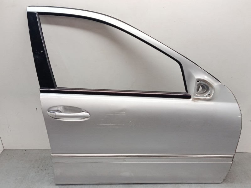 Recambio de puerta delantera derecha para mercedes-benz clase c (w203) c 220 cdi (203.006) referencia OEM IAM   