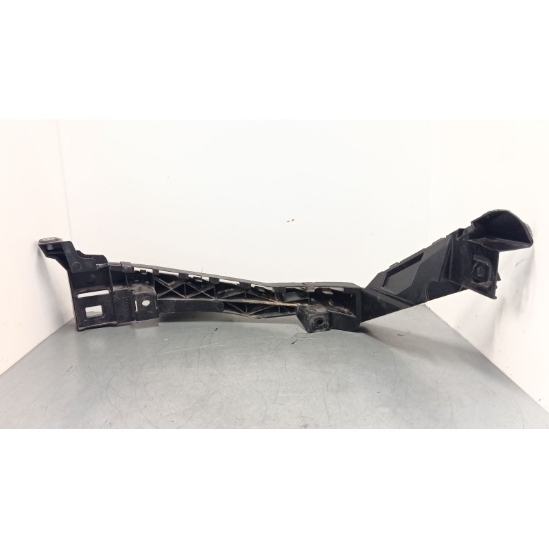 Recambio de alojamiento faro derecho para seat ibiza v (kj1, kjg) 1.0 mpi referencia OEM IAM 6F0807890RH  