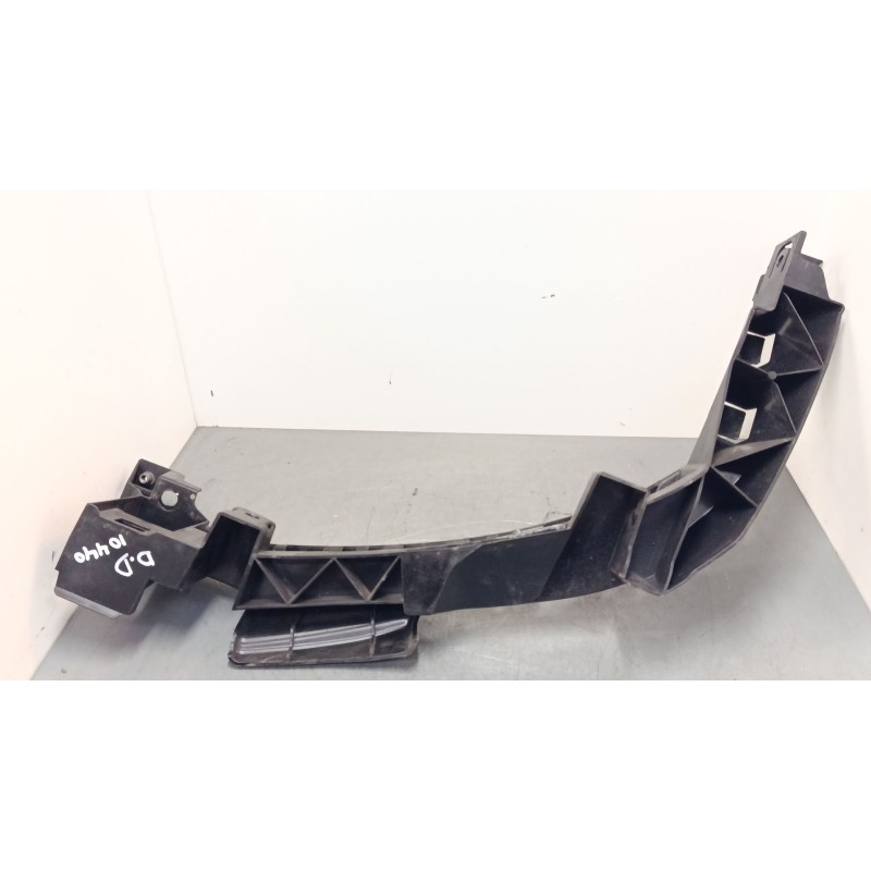Recambio de alojamiento faro derecho para seat ibiza v (kj1, kjg) 1.0 mpi referencia OEM IAM 6F0807890RH  