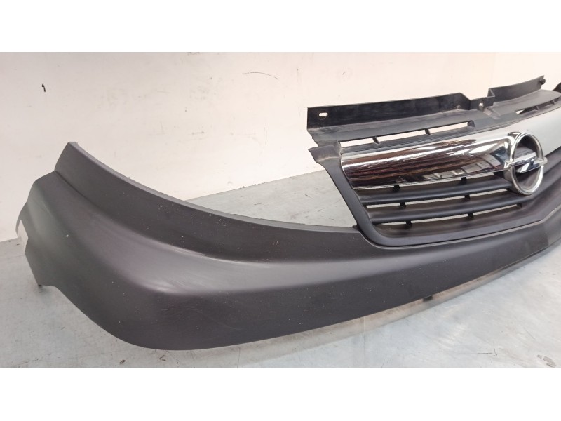 Recambio de rejilla capo grande para opel vivaro a autobús (x83) 2.5 cdti (f7, j7, a07) referencia OEM IAM 93856149  