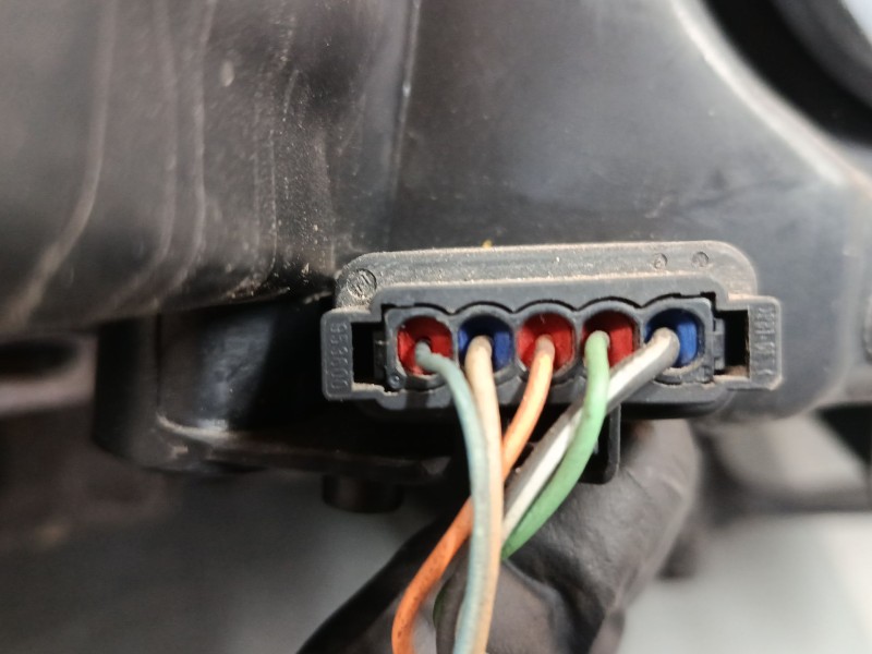 Recambio de faro izquierdo para renault scénic ii (jm0/1_) 1.6 16v (jm1r) referencia OEM IAM   