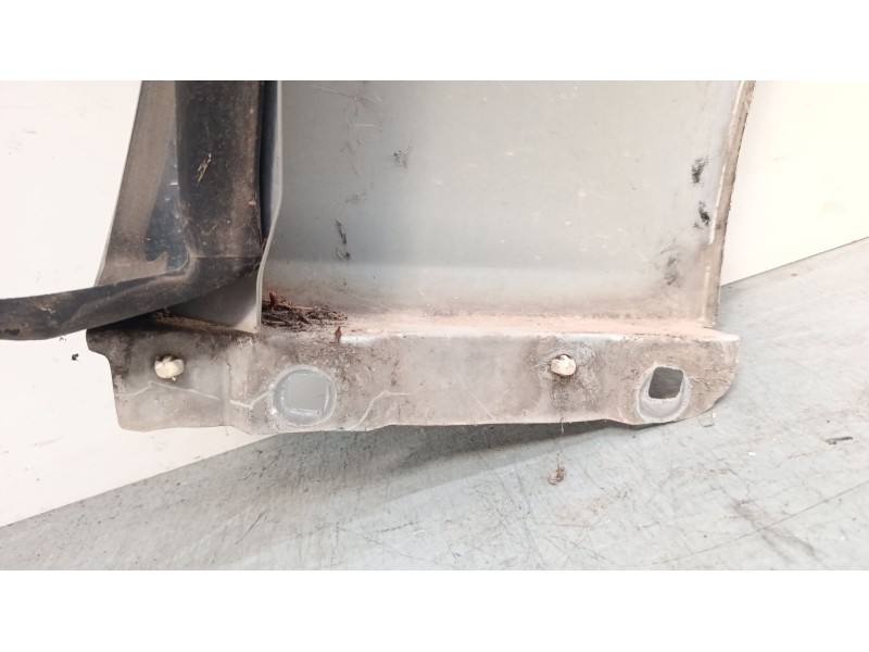 Recambio de aleta delantera izquierda para mercedes-benz clase c (w203) c 220 cdi (203.006) referencia OEM IAM   