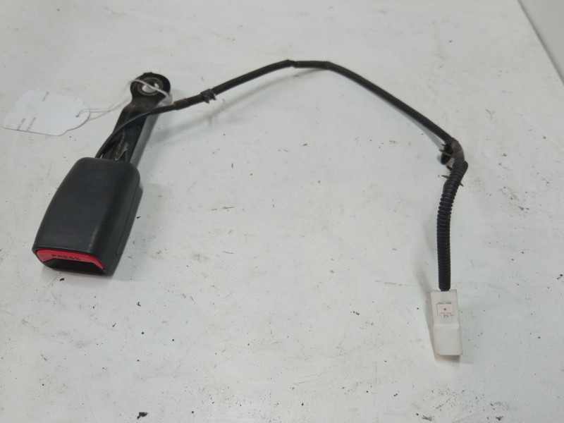 Recambio de anclaje cinturon delantero derecho para hyundai ix20 (jc) 1.4 referencia OEM IAM   