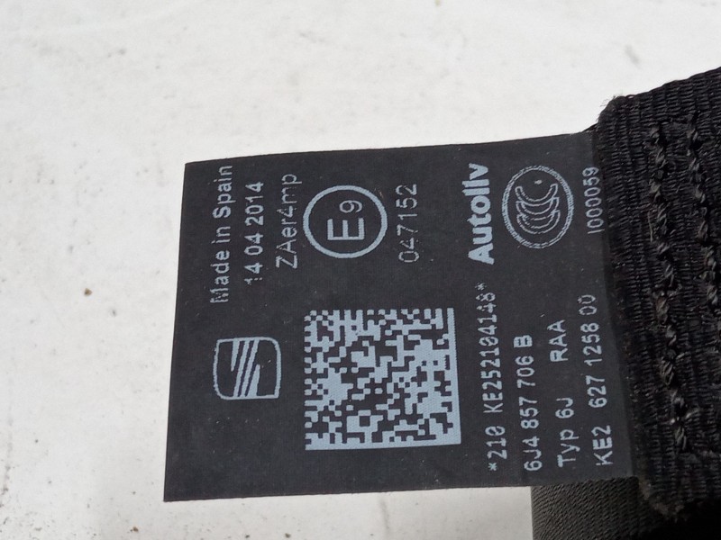 Recambio de cinturon seguridad delantero derecho para seat ibiza iv (6j5, 6p1) 1.2 tsi referencia OEM IAM   