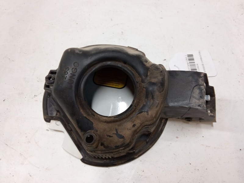 Recambio de tapa exterior combustible para fiat doblo cargo (263_) 1.3 d multijet referencia OEM IAM   