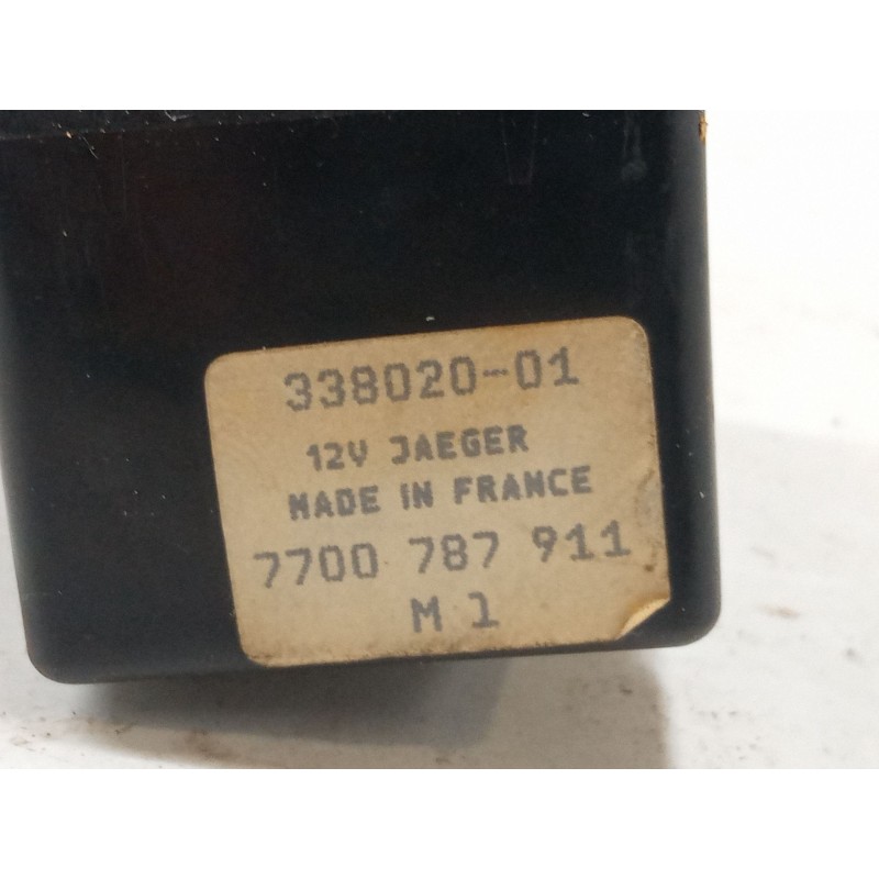 Recambio de pantalla interior reloj para renault 4 (112_) 1.1 (1128, s128) referencia OEM IAM 7700787911 33802001 