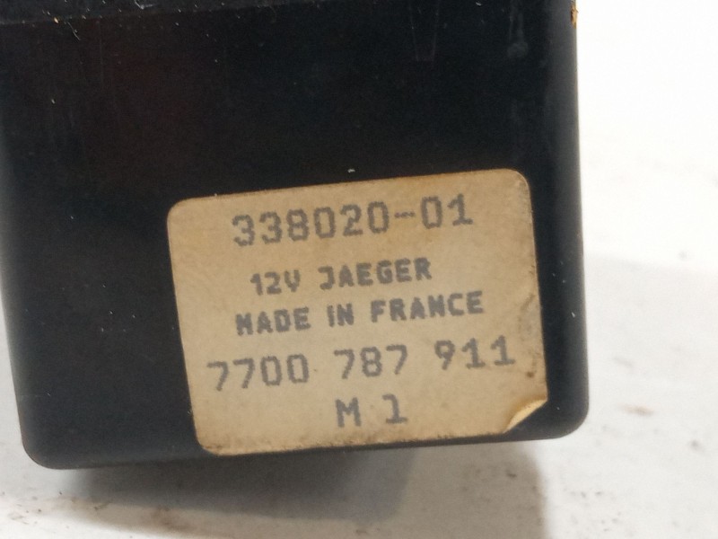 Recambio de pantalla interior reloj para renault 4 (112_) 1.1 (1128, s128) referencia OEM IAM 7700787911 33802001 