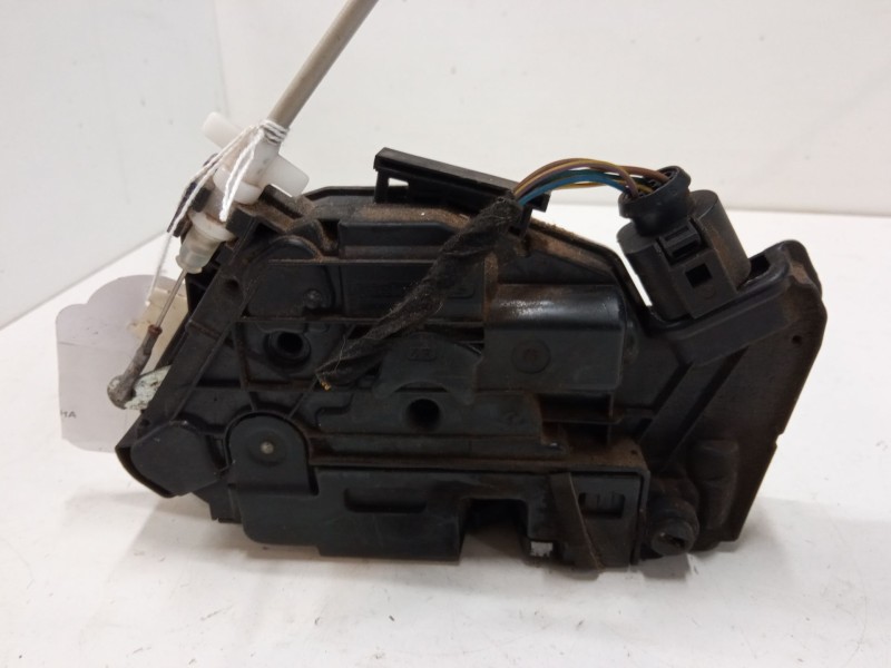 Recambio de cerradura puerta trasera derecha para seat ibiza iv (6j5, 6p1) 1.2 tsi referencia OEM IAM 6J0839016F  