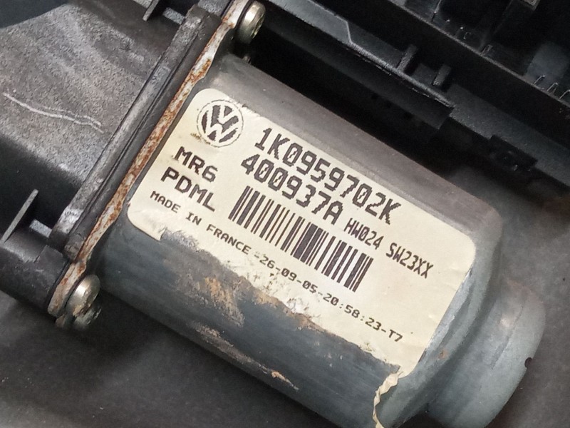 Recambio de elevalunas electrico derecho 3p para volkswagen golf v (1k1) 2.0 tdi 16v referencia OEM IAM 1K0959792G  