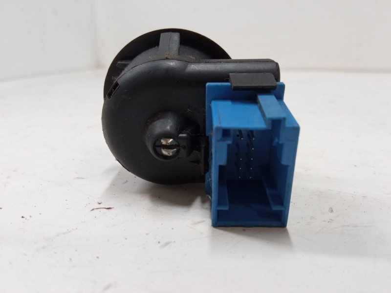 Recambio de mando retrovisor para citroën c3 pluriel (hb_) 1.4 referencia OEM IAM   