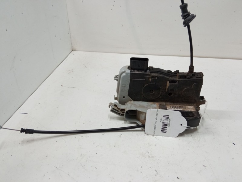 Recambio de cerradura puerta delantera derecha para hyundai ix20 (jc) 1.4 referencia OEM IAM 813201k020  