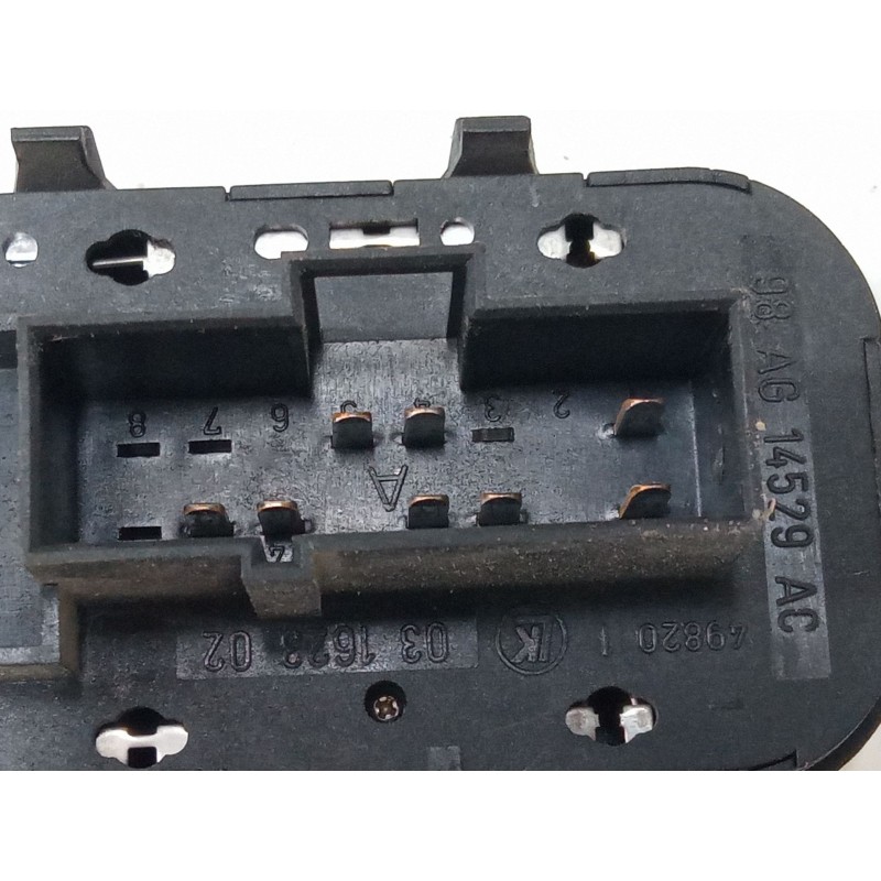 Recambio de mando elevalunas delantero izquierdo para ford focus i (daw, dbw) 1.6 16v referencia OEM IAM   