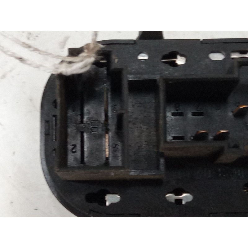 Recambio de mando elevalunas delantero izquierdo para ford focus i (daw, dbw) 1.6 16v referencia OEM IAM   