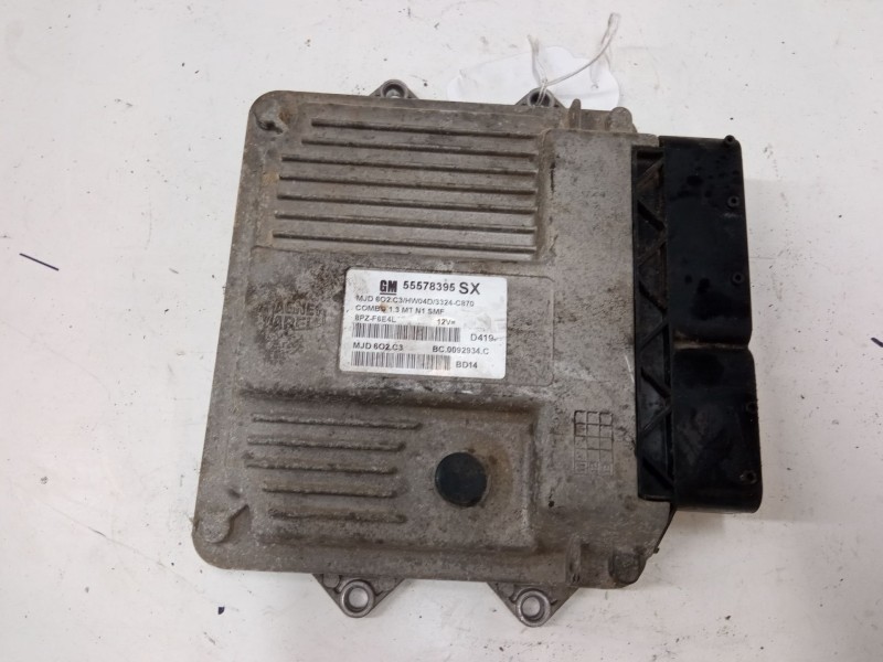 Recambio de centralita motor uce para opel combo tour 1.3 cdti 16v referencia OEM IAM 55578395SX  