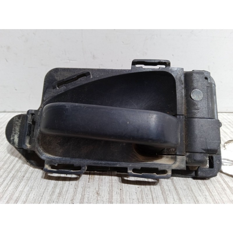 Recambio de maneta interior puerta delantera derecha para citroën saxo (s0, s1) 1.4 vts referencia OEM IAM 9618585577  