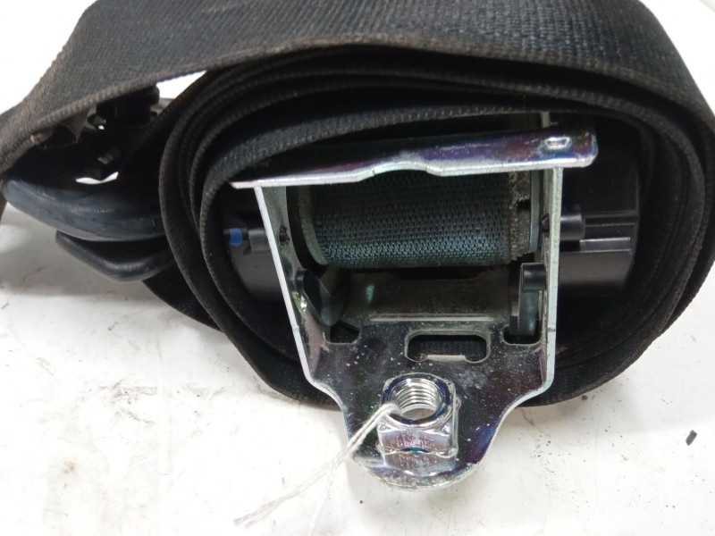 Recambio de cinturon seguridad delantero derecho para opel combo tour 1.3 cdti 16v referencia OEM IAM   