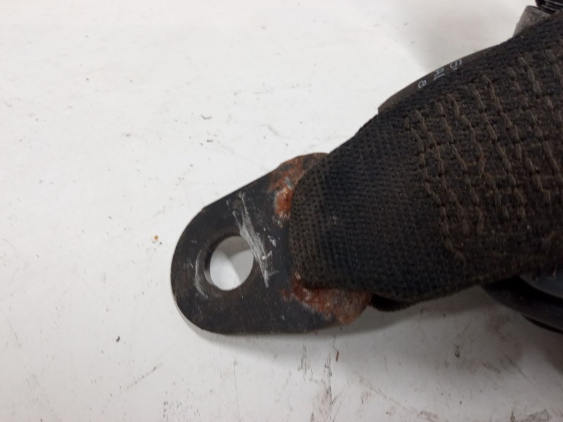 Recambio de cinturon seguridad delantero derecho para opel combo tour 1.3 cdti 16v referencia OEM IAM   