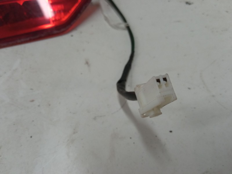 Recambio de luz central de freno para hyundai ix20 (jc) 1.4 referencia OEM IAM 92700-1K0  