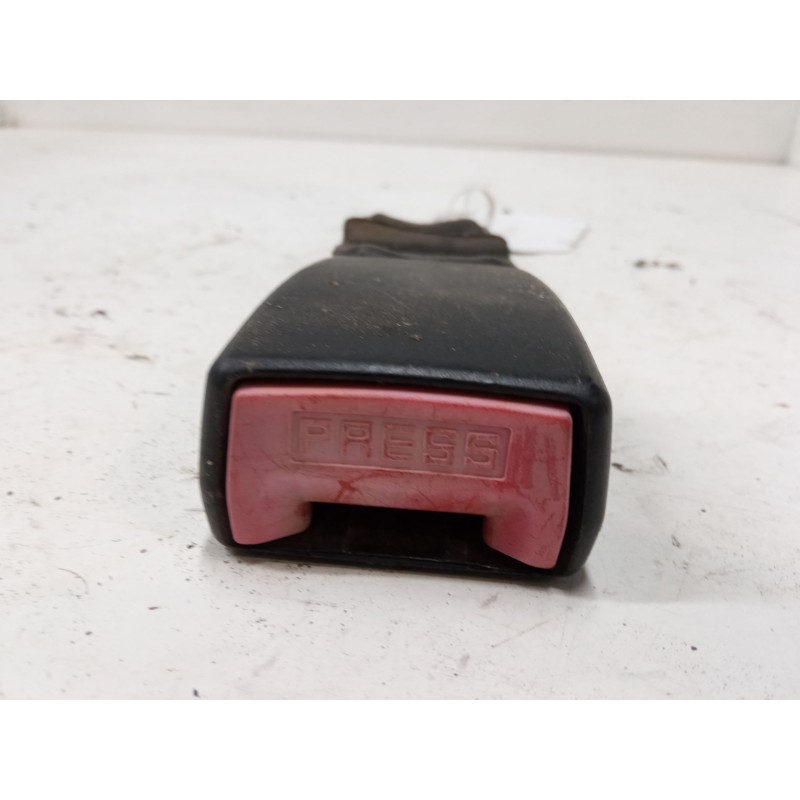 Recambio de anclaje cinturon trasero central para citroën berlingo / berlingo first monospace (mf_, gjk_, gfk_) 1.6 hdi 75 (mf9h