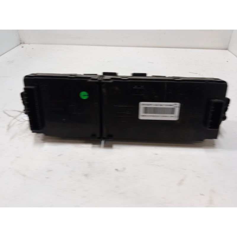 Recambio de mando climatizador para renault megane iii hatchback (bz0/1_, b3_) 1.6 16v (bz1b, bz1h) referencia OEM IAM T1001936V