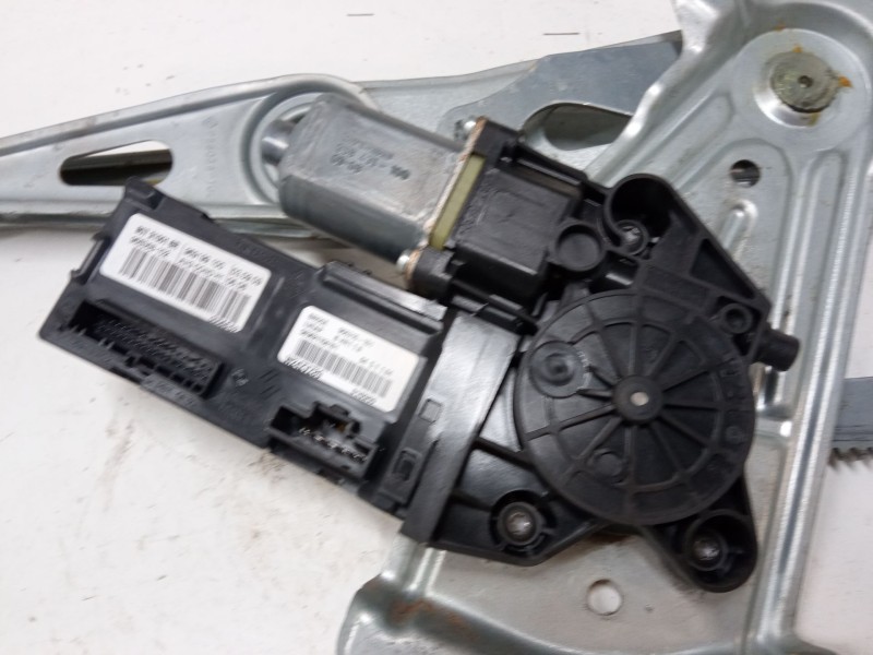 Recambio de elevalunas electrico delantero izquierdo para renault megane iii hatchback (bz0/1_, b3_) 1.6 16v (bz1b, bz1h) refere